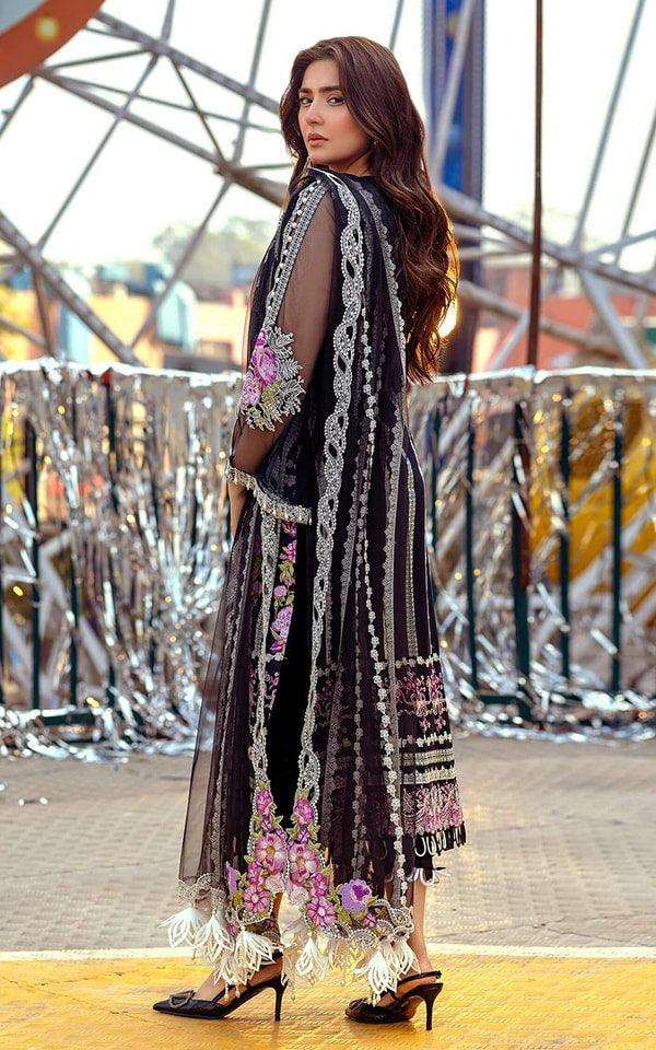 Asifa & Nabeel Lilibet Luxury MIA Lawn 3 pc Unstitched Luxury Collection - Yumnaz