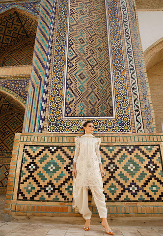 Maria.B Luxury Lawn Eid Collection LAWN UNSTITCHED DESIGN # 8A
