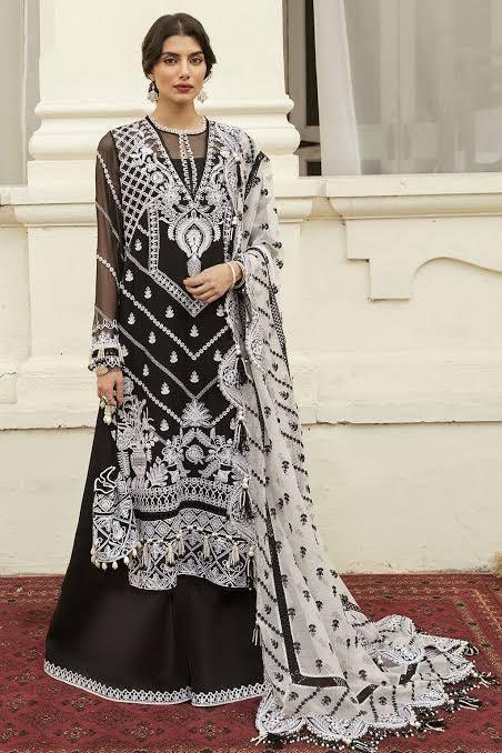 Afrozeh Chiffon Suit - Yumnaz