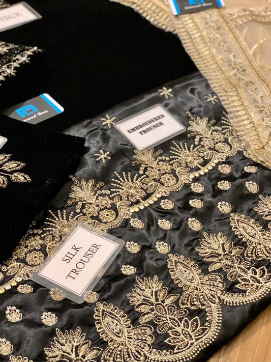 Baroque Velvet Suit - Yumnaz