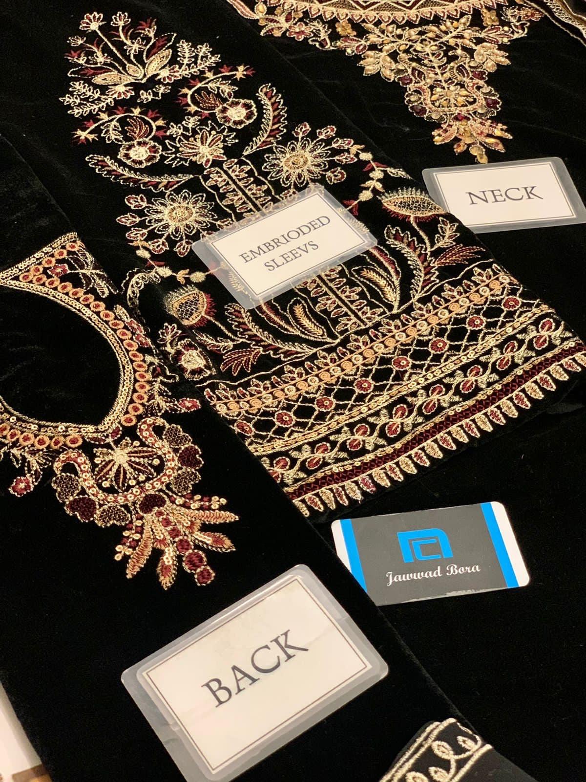 Baroque Velvet Suit - Yumnaz