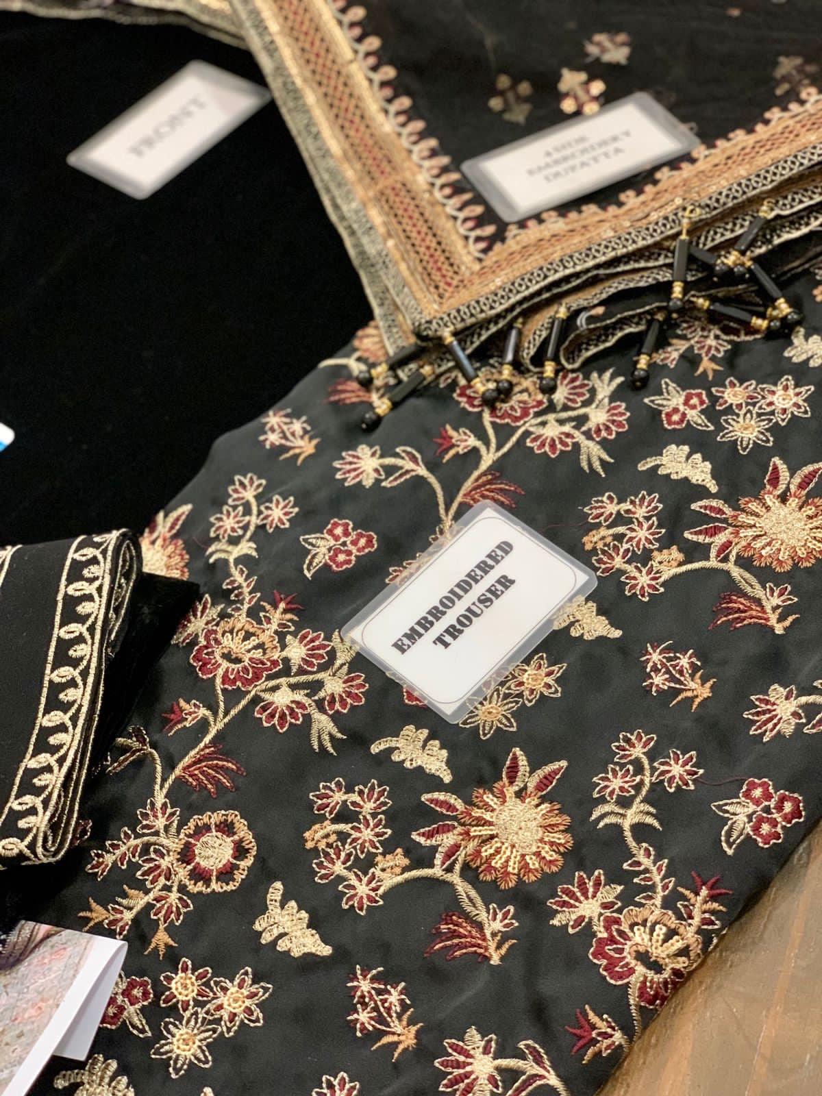 Baroque Velvet Suit - Yumnaz