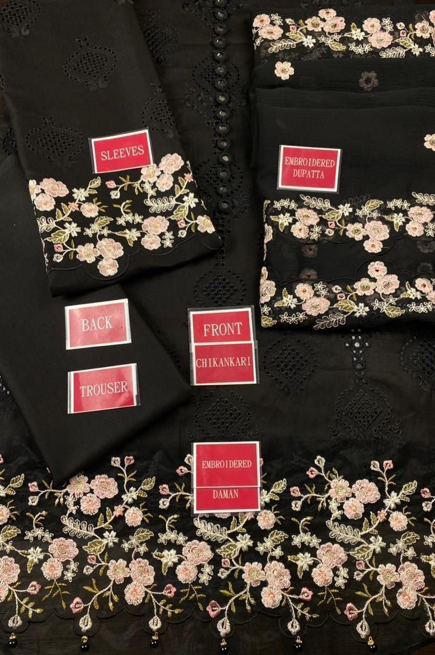 Farah Khan Cotton Suit - Yumnaz