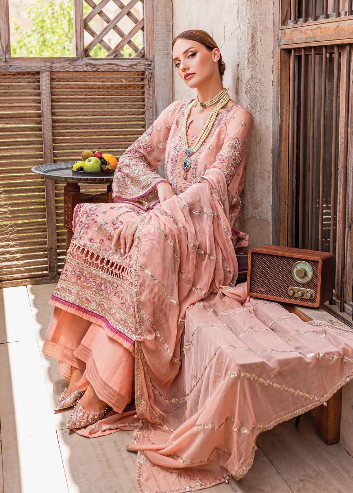 Gulaal Chiffon Suit - Yumnaz