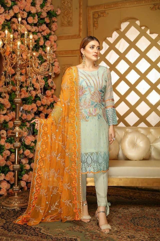 Laavish Chiffon Suit - Yumnaz