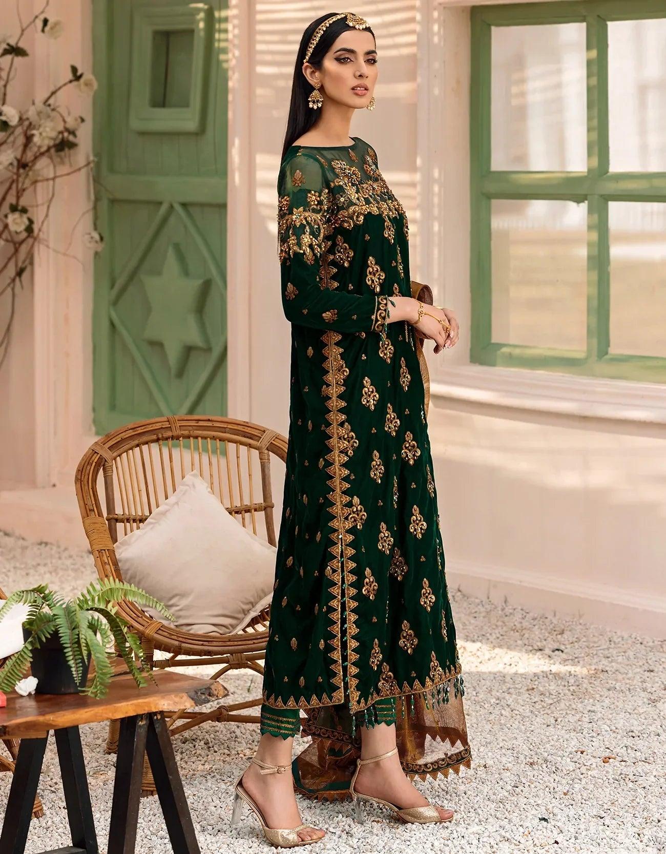 Emaan Adeel Makhmal Unstitched Luxury Velvet 3Pc Embroidered Suit MK-305 Green - Yumnaz
