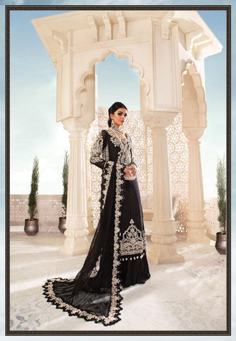 Maria B Chiffon Suit - Yumnaz