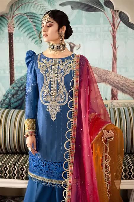 Maria B Lawn Suit - Yumnaz