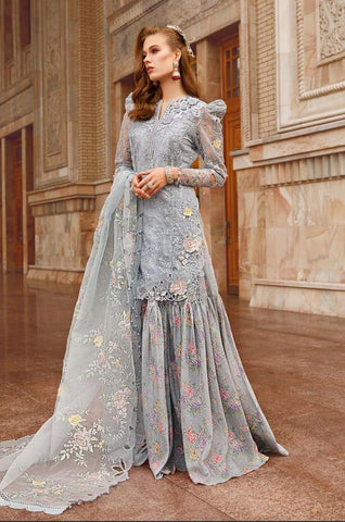Maria B Organza Suit - Yumnaz