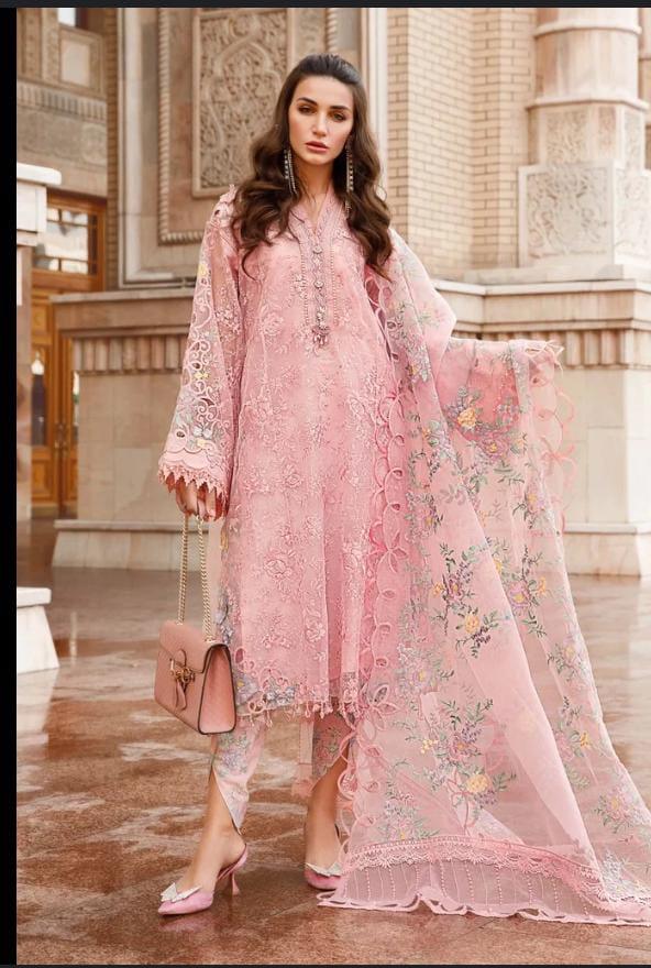 Maria B Organza Suit - Yumnaz