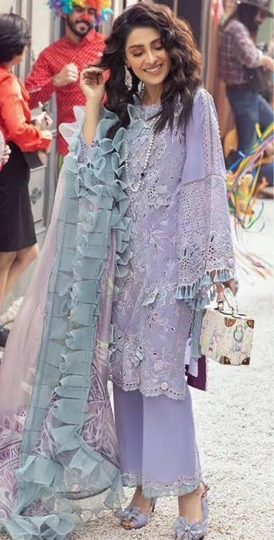 Mushq Lawn Suit - Yumnaz