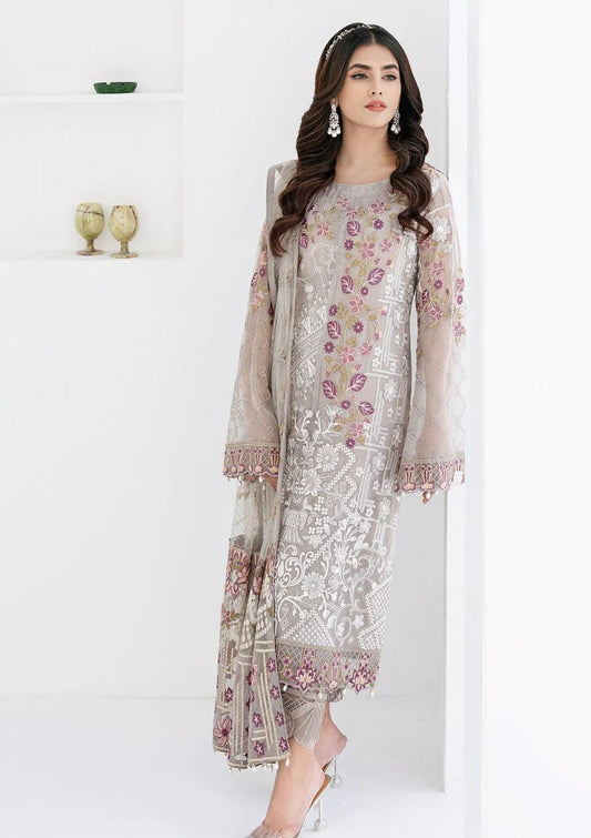 Ramsha Chiffon Suit - Yumnaz