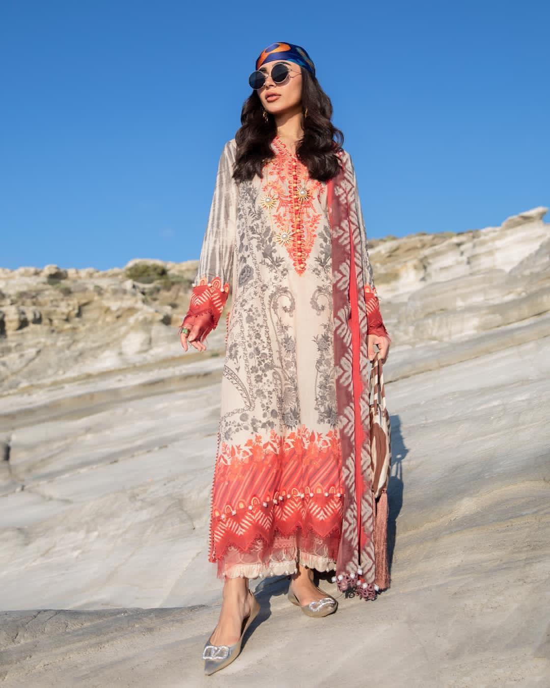 Sana Safinaz Lawn Suit - Yumnaz