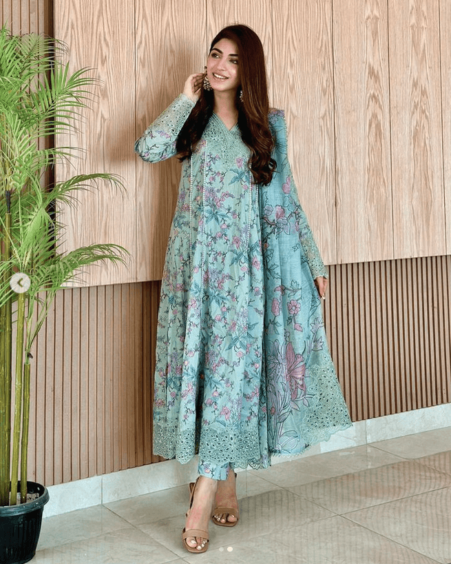 Dastaan By Iznik Embroidered Lawn Suits Unstitched 3 Piece IZ-06 Badar - Summer Collection - Yumnaz