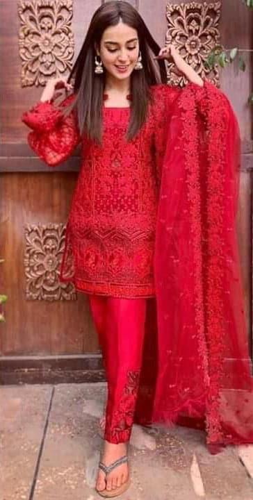 Zainab Chottani Net Suit - Yumnaz