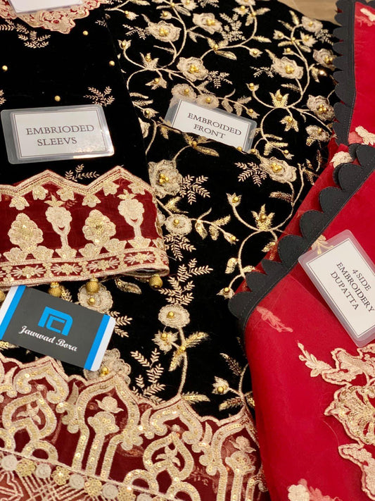 Zainab Chottani Velvet Suit - Yumnaz